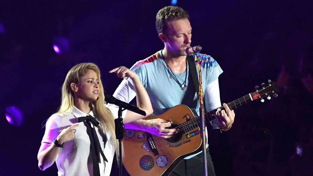Shakira could be dating Chris Martin from Coldplay