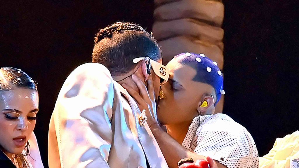Bad Bunny is caught kissing passionately with a fan