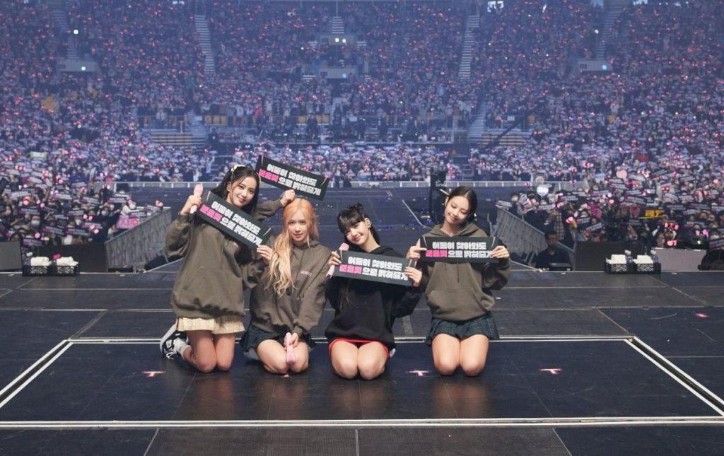 BLACKPINK bids farewell to their United States fans causing sadness