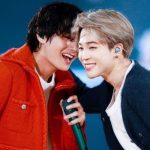 BTS: Jimin drives fans crazy for his way of kissing V