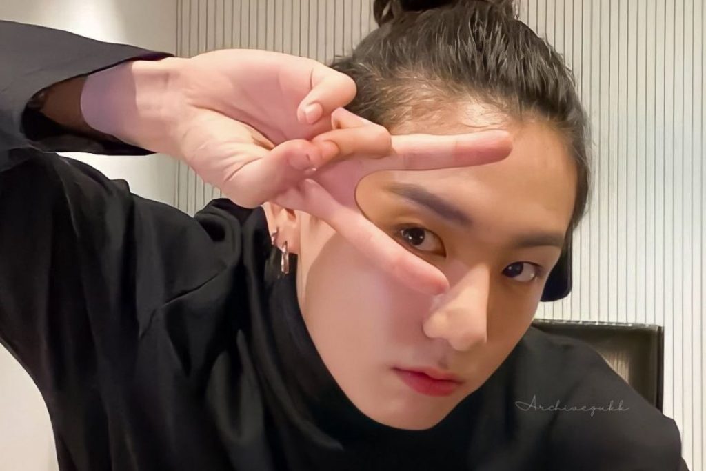 BTS Jungkook's Tweet that's on the 'Twitter Greatest Hits' list