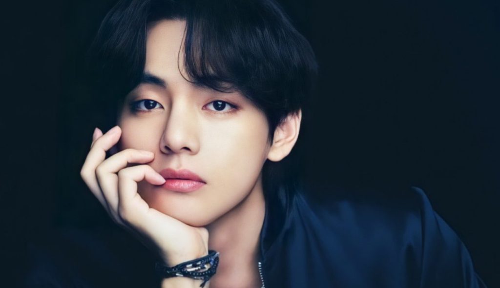 BTS' Taehyung surprised his fans on IG with sexy photo
