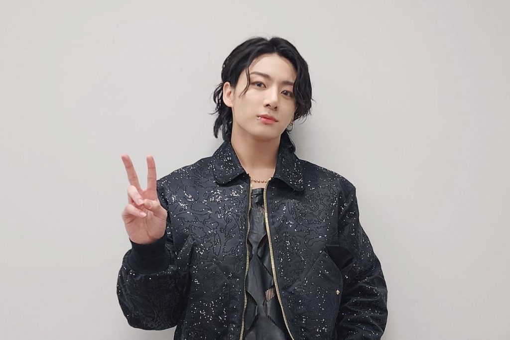 Watch BTS' Jungkook at the 2022 World Cup Opening