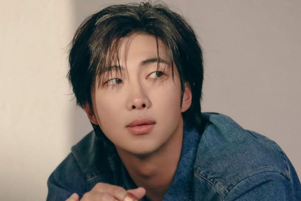 BTS' RM posts a declaration of love that hints he is dating someone