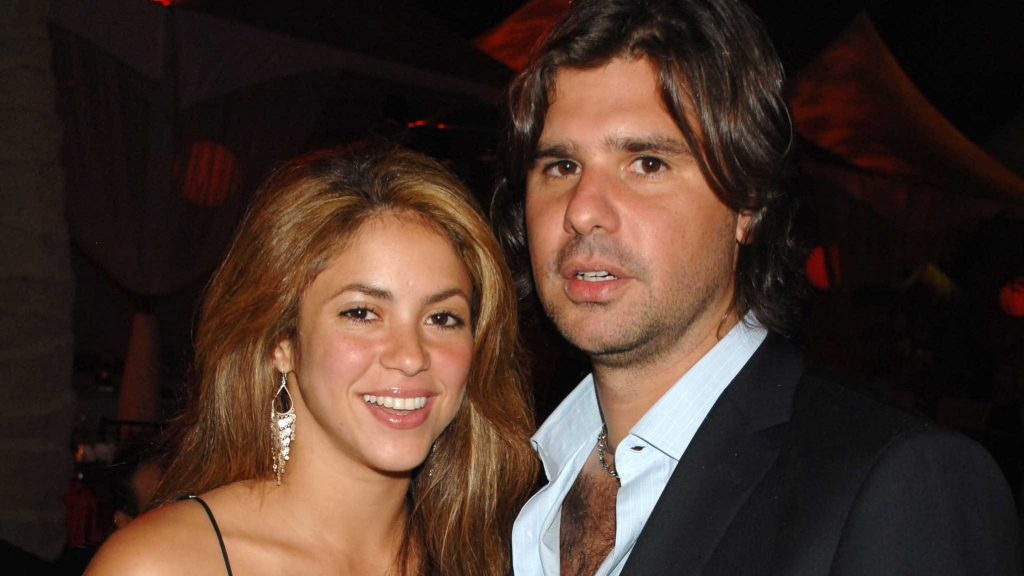Shakira will forget Pique with her ex-boyfriend in Miami