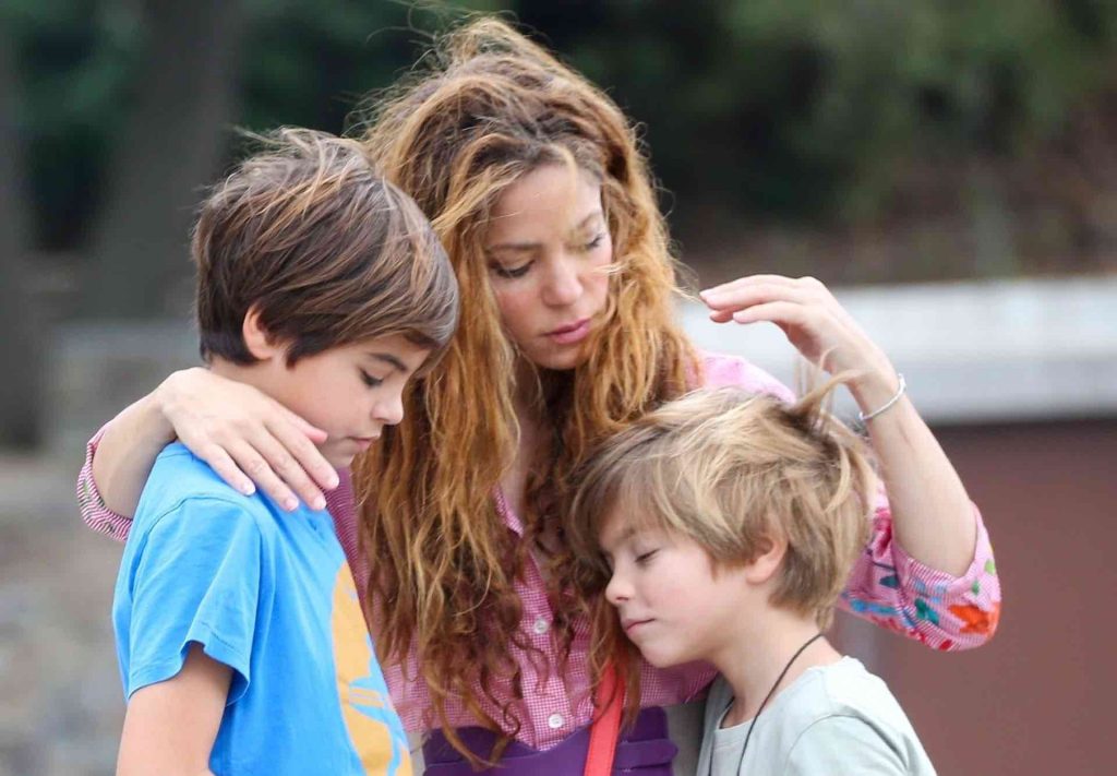 Shakira will not be able to move to the United States with her two children due to new legal problem