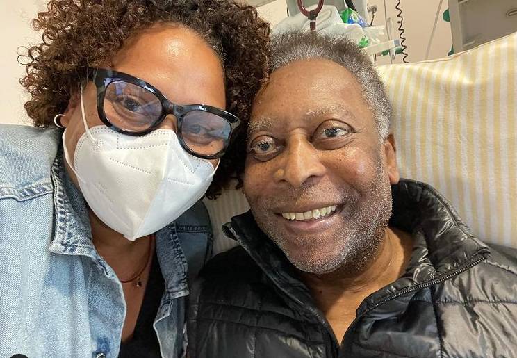 Pelé's daughter shares touching photo from the hospital