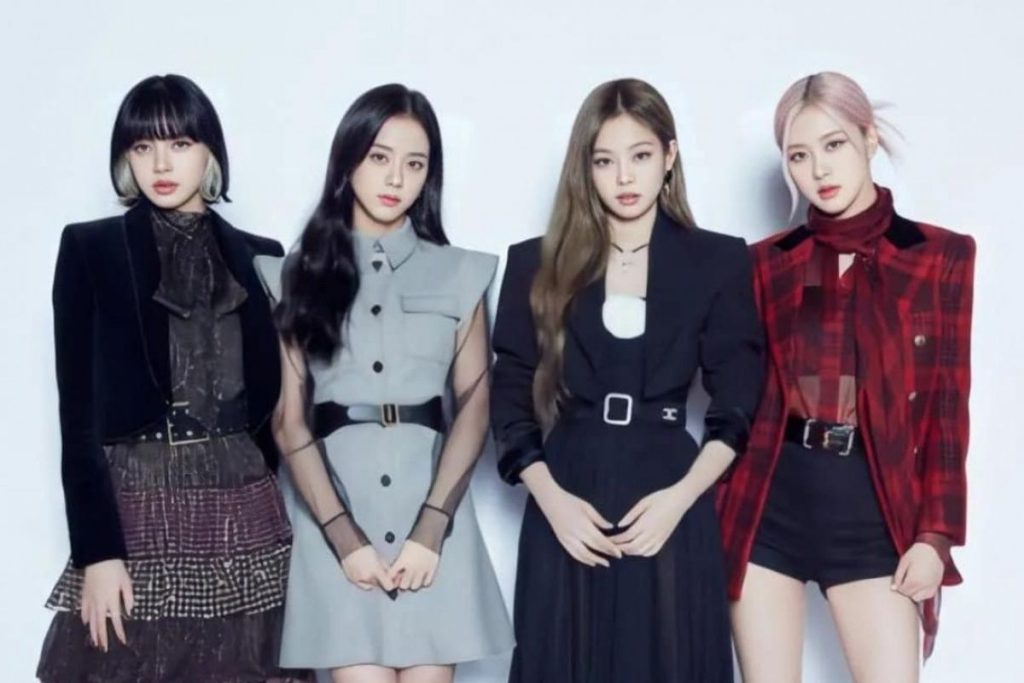 BLACKPINK becomes the first K-pop group to reach 2 billion views with this hit song
