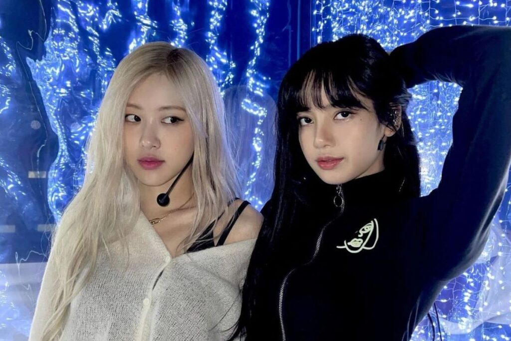 BLACKPINK's Lisa and Rosé demonstrate their sisterly bond with hilarious discussion
