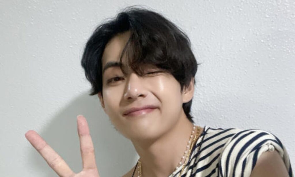 BTS' V saved a US videogame from bankruptcy by playing it during livestream