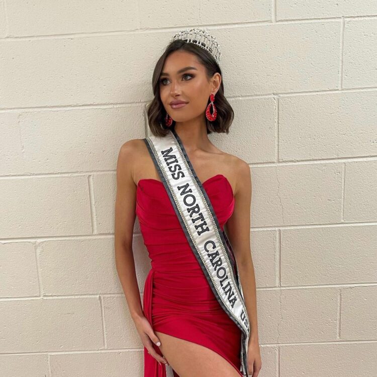 Miss Universe and the serious problem that led her to resign her crown