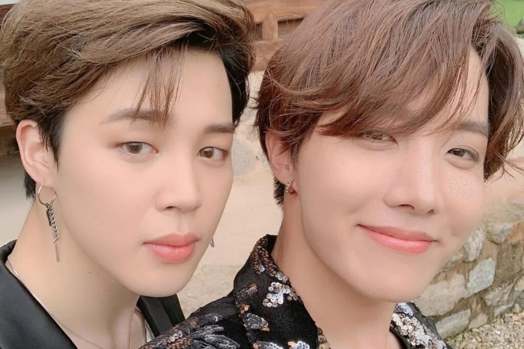 BTS' J-Hope and Jimin take over Weverse and have 'flirtatious' interaction