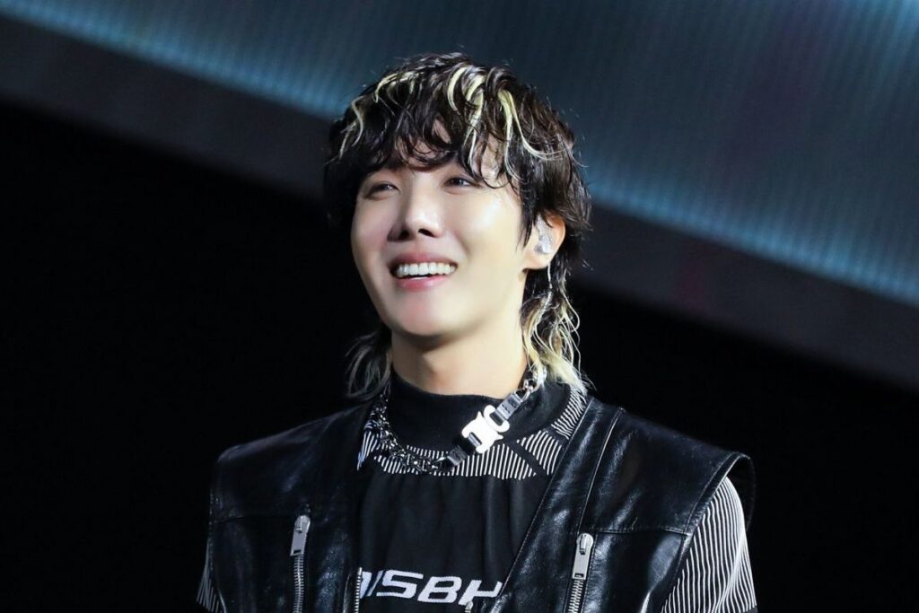 BTS' J-Hope shows his true personality with fans at the airport