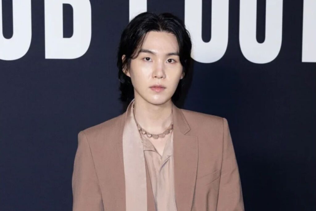 BTS' Suga announces solo tour. In which countries will he perform? Find out the details