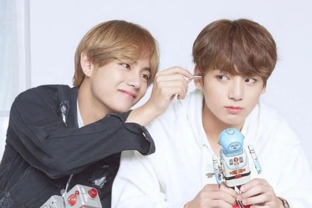 BTS' Taehyung and Jungkook were dancing together and the moment was captured on video