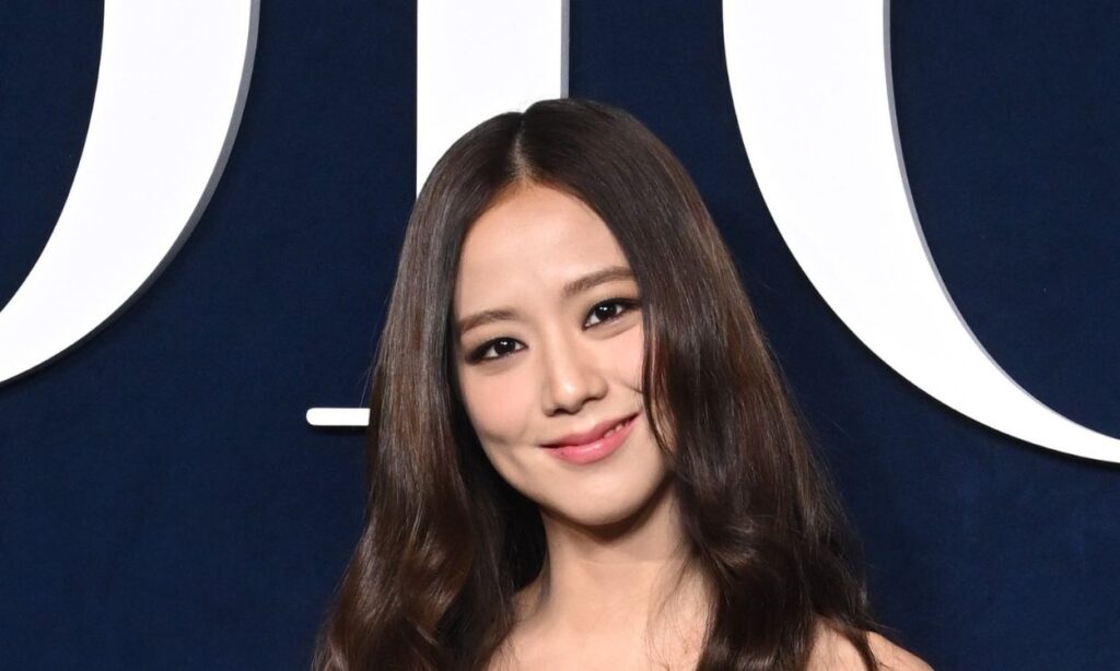BLACKPINK's Jisoo causes chaos in Europe, even someone got hurt
