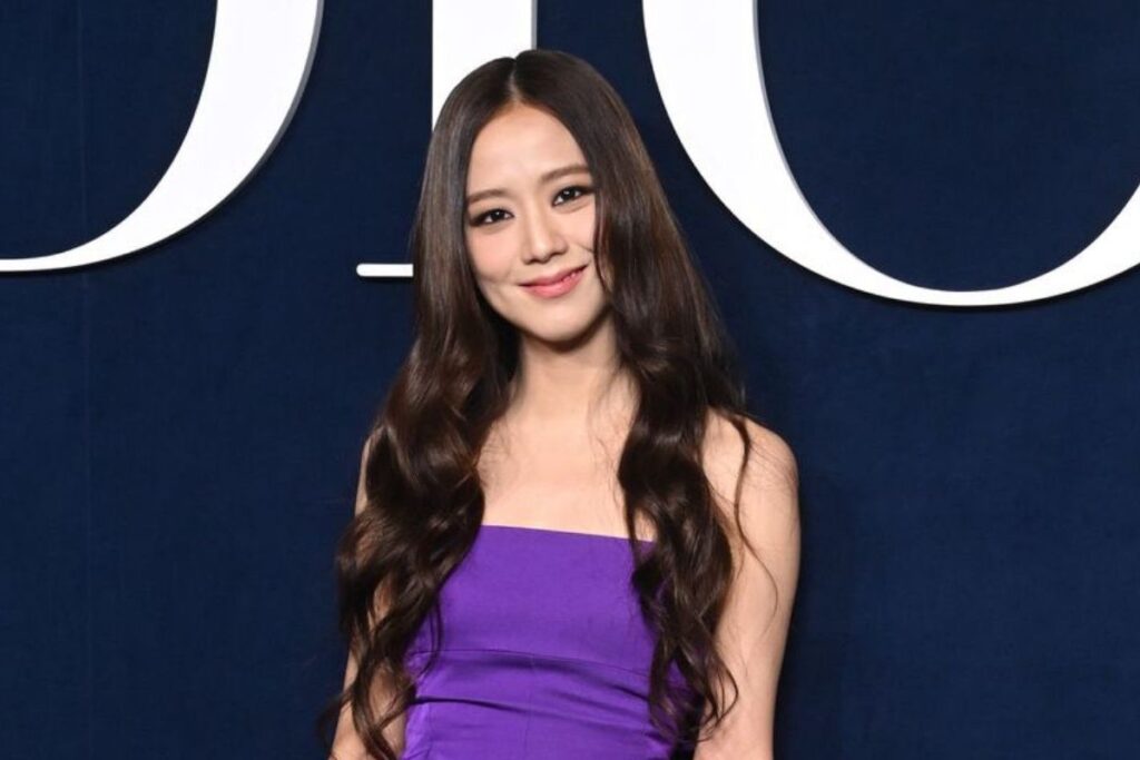 BLACKPINK's Jisoo shares tips for beautiful skin