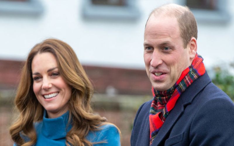 Kate Middleton takes their children out of London