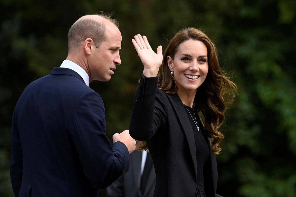 Kate Middleton is publicly humiliated and her reaction is controversial