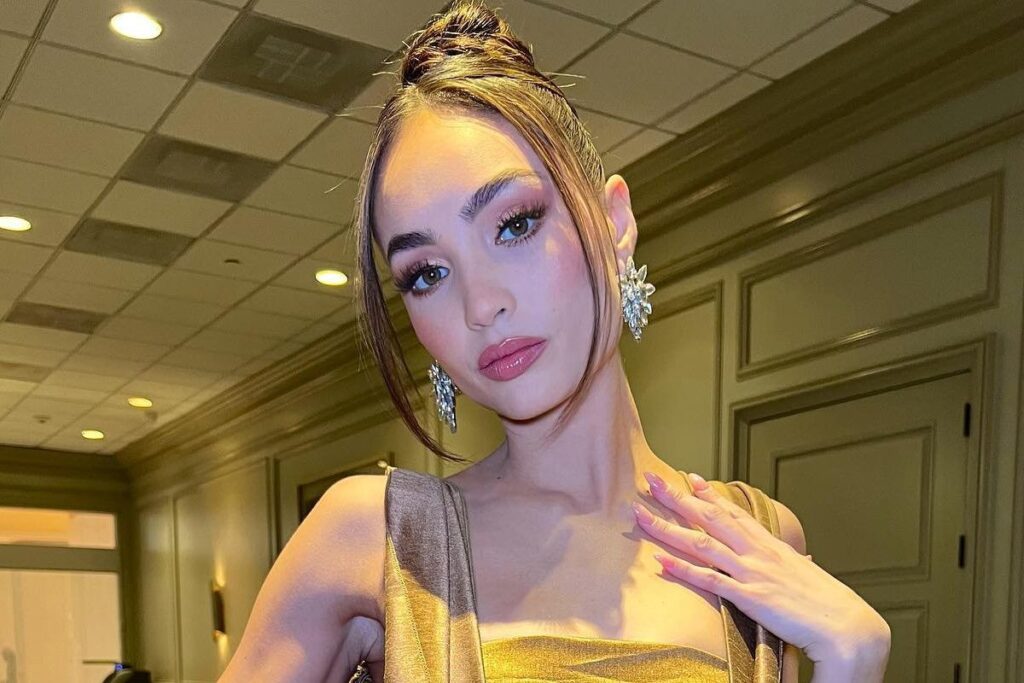 R'Bonney Gabriel reportedly announcing her resignation as Miss Universe 2022