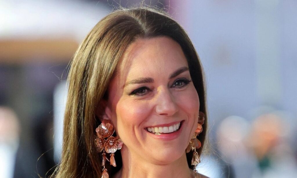 The unexpected response of Kate Middleton to a fan who praised her "perfect look"