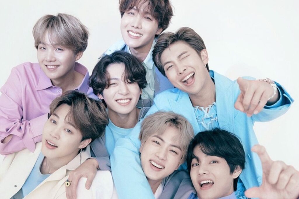 These 2 BTS members reveal they are neighbors and the ARMY goes crazy