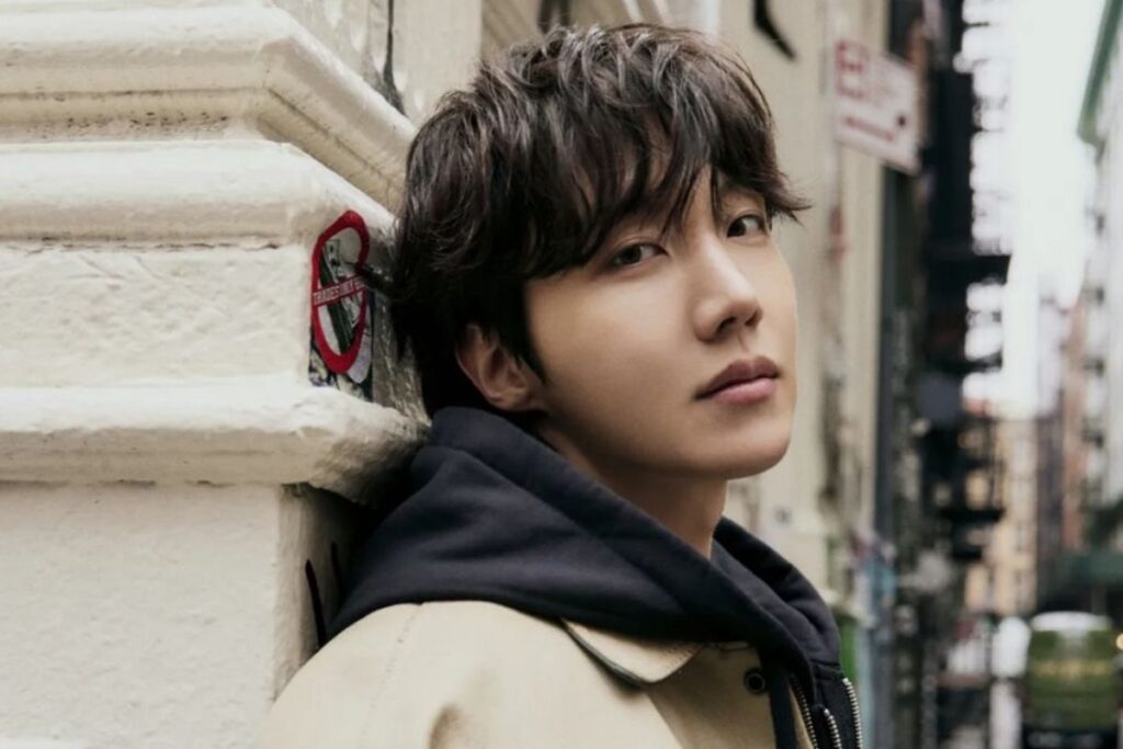 BTS J-Hope makes the ARMY cry after talking about his ex-girlfriend for the first time