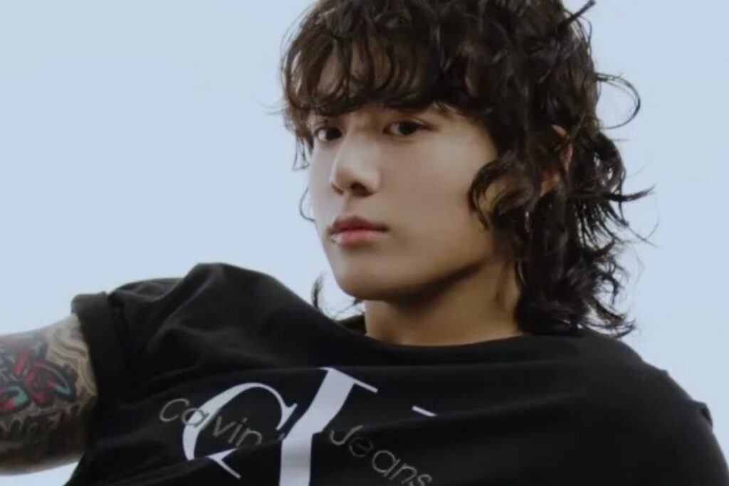 BTS' Jungkook achieves a dream by the side of his favorite person