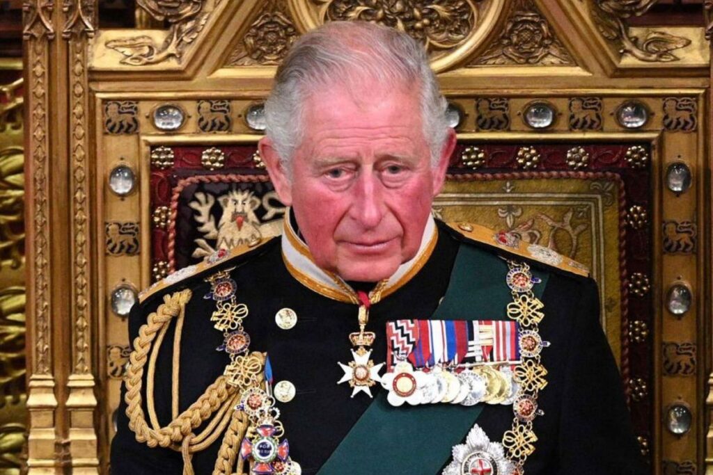 Find out the symbolic meaning of the letter of invitation for the coronation of King Charles III