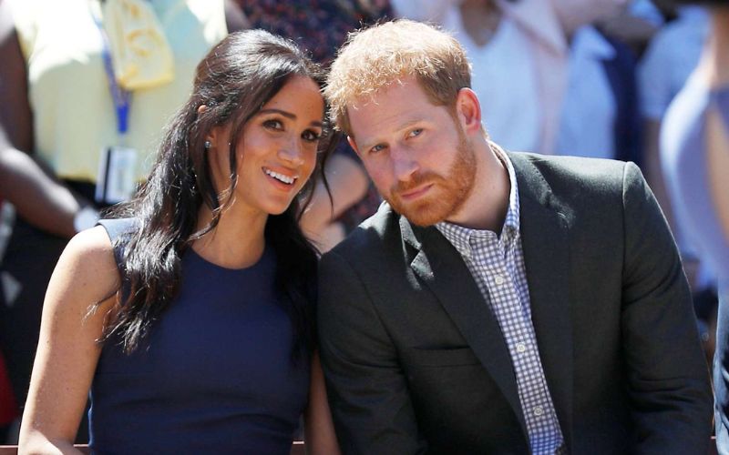King Charles III would have asked Prince Harry to distance himself from Meghan Markle