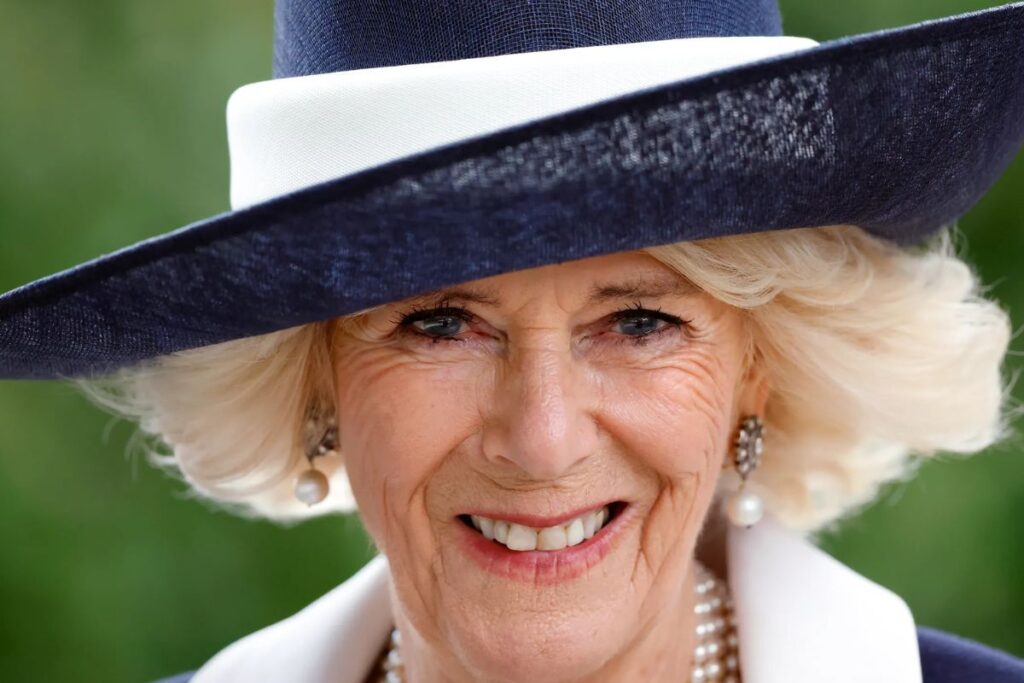 The royal family turns against Camilla Parker because she wants to spend a fortune on the coronation ceremony