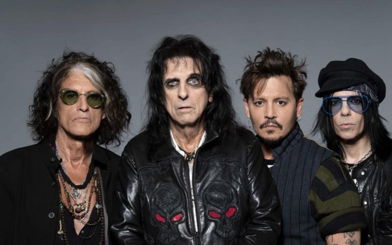 Johnny Depp postpones all his public appearances in the United States due to an accident