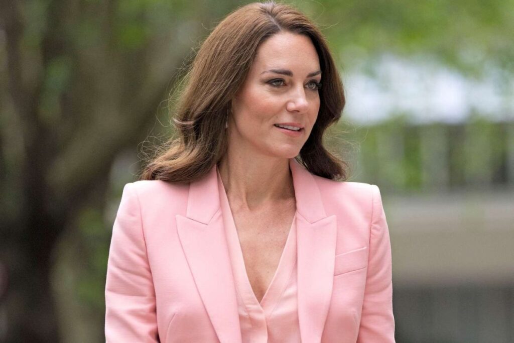Kate Middleton gave a heartwarming answer to a little girl who asked her what is it like to be a princess