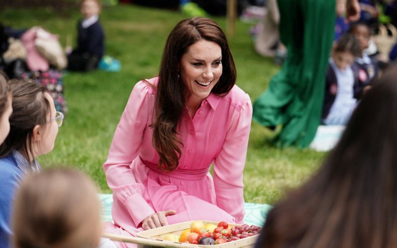 Kate Middleton refused to sign autographs for children in her most recent appearance in London due to royal protocols