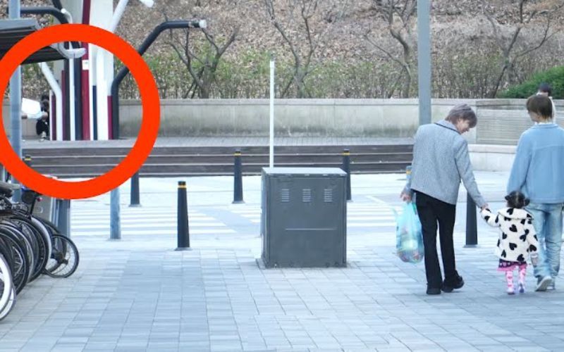 The petrifying moment that the SEVENTEEN members lived because of a stalker