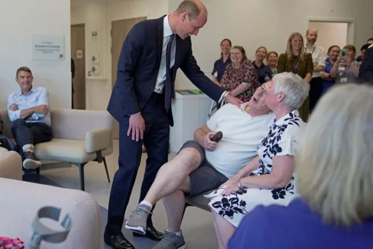 A man makes a bold comment about Kate Middleton and Prince William reacts in an epic way