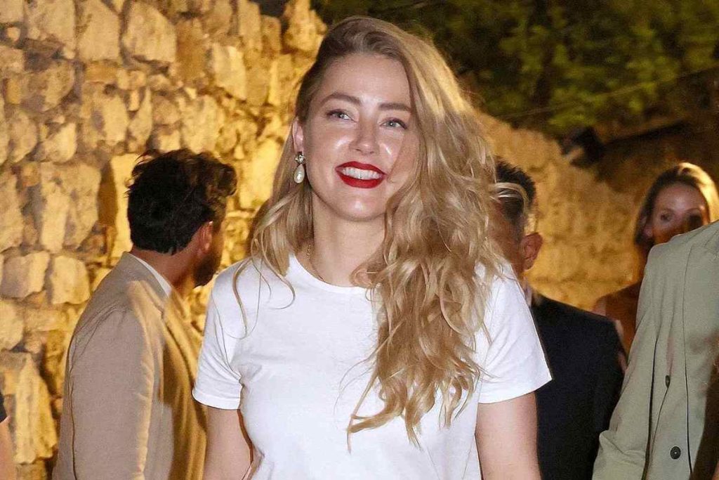 Amber Heard returns to the movies and reappears for the premiere of her new movie