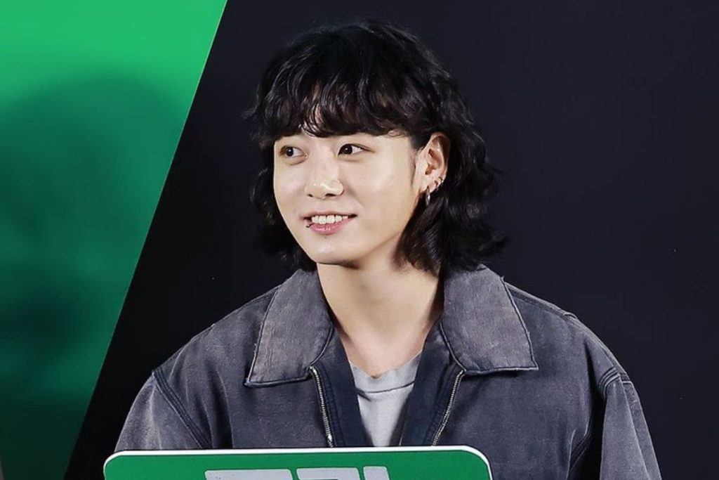 BTS' Jungkook captivates his fans after falling asleep in the middle of a live broadcast