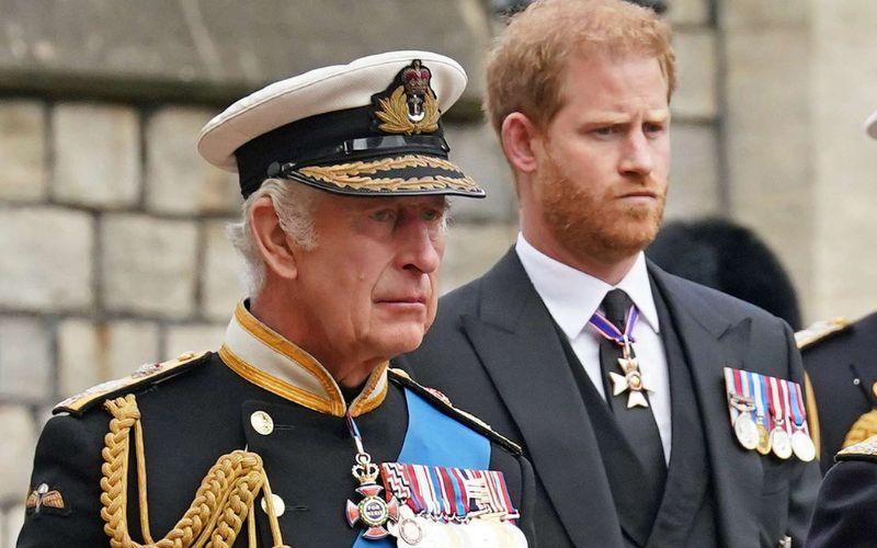 King Charles III is “sad and bewildered” because of Prince Harry’s attitude