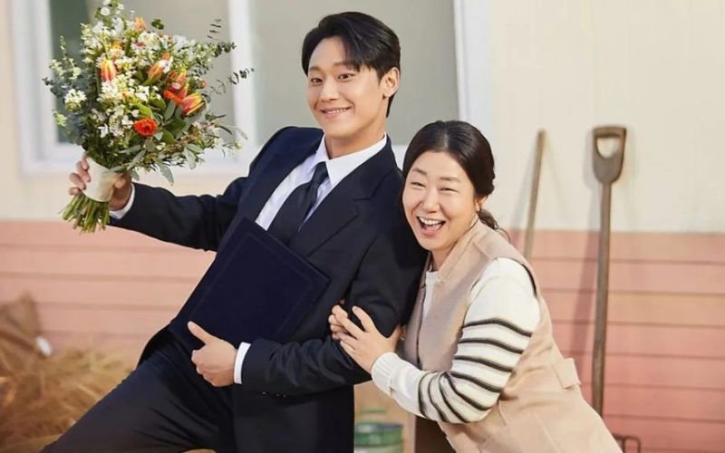 Lee Do Hyun talks about his intimate relationship with Lim Ji Yeon