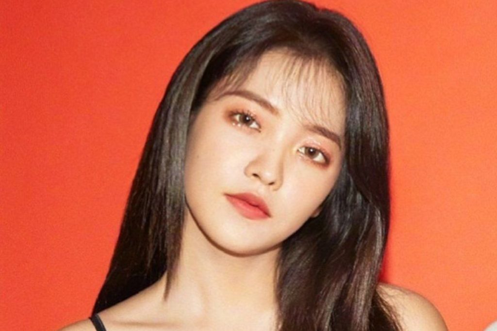 Red Velvet's Yeri reveals that she would not like to act alongside any member of the girl group