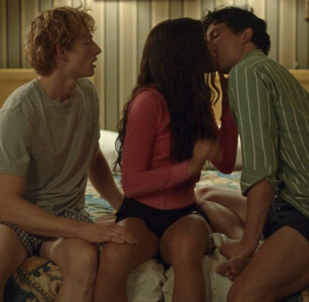 Besides Being Involved In A Love Trio Zendaya Promises To Kill It In 