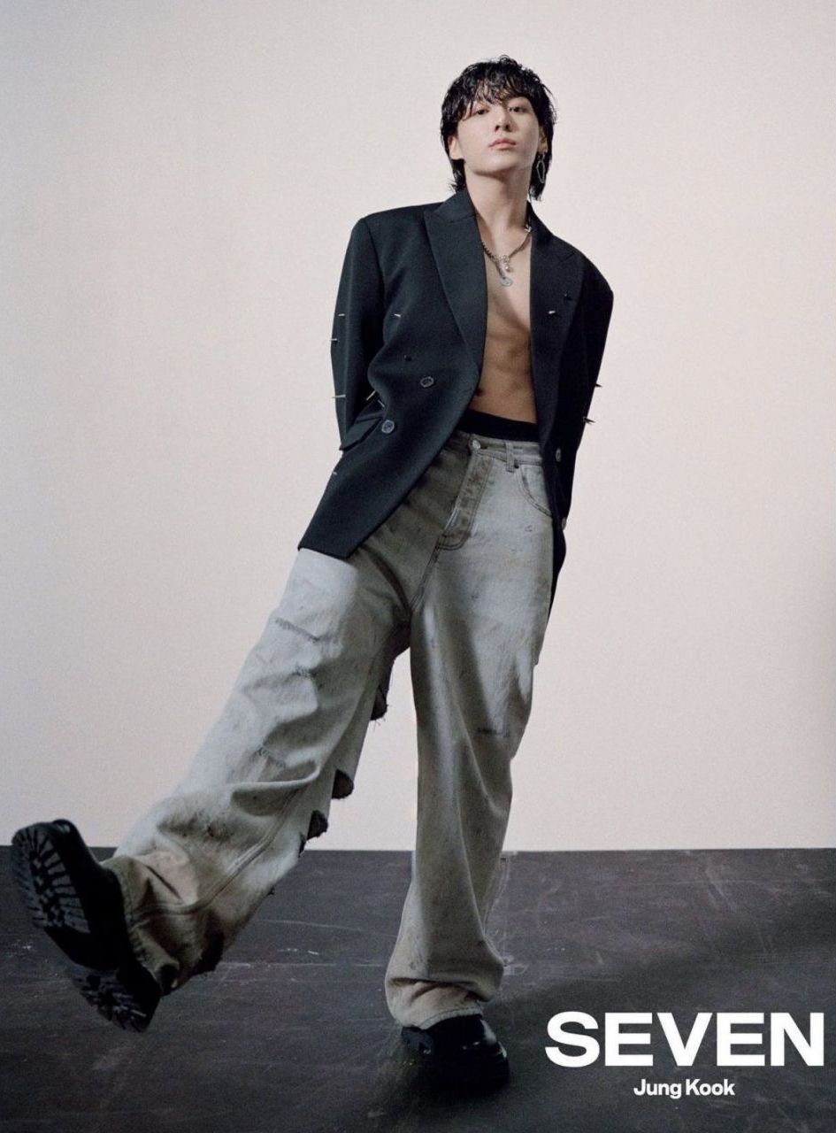 This is BTS Jungkook's exercise routine to have a dream abdomen