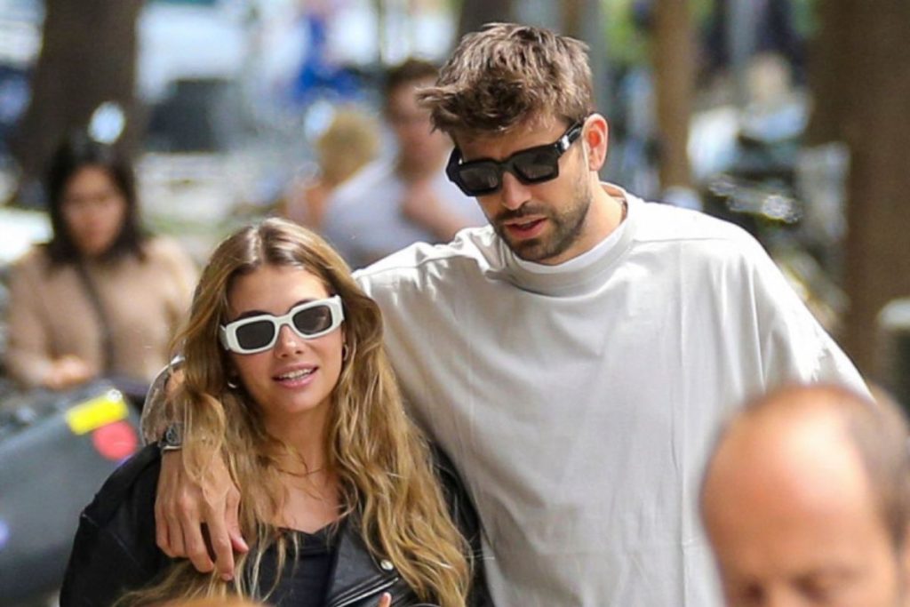 gerard pique Clara chia