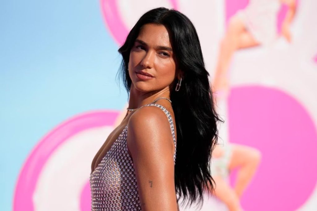 Dua Lipa attends Barbie premiere practically naked