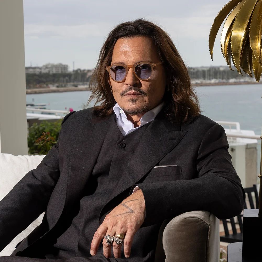 Johnny Depp is found collapsed in a hotel and his health condition is delicate