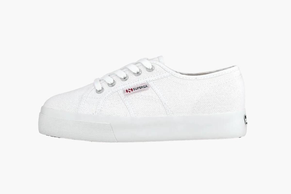 Kate Middleton goes viral for her elegance wearing these sneakers that combine with everything