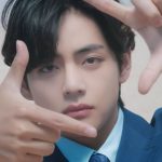 The way in which BTS' Kim Taehyung shows his deep love for the ARMY