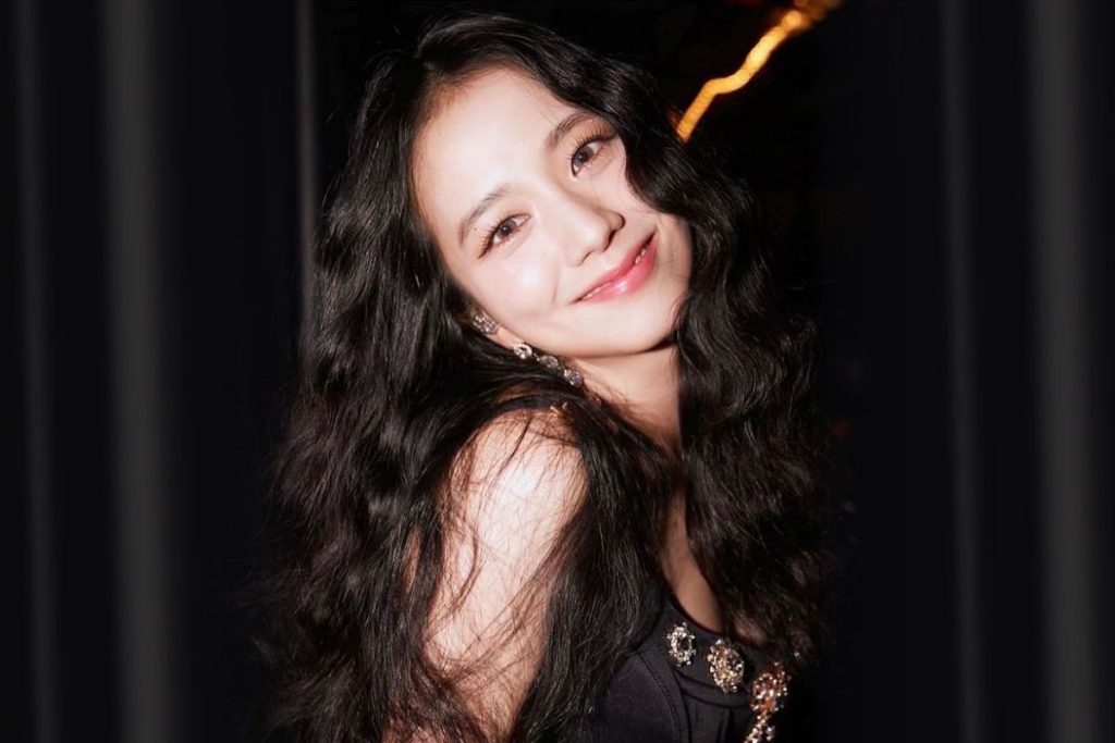 BLACKPINK's Jisoo reveals that there's good news but it's a secret