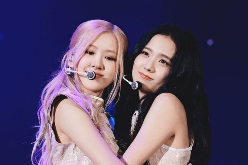 Jisoo and Rosé hint at shocking news about BLACKPINK's contract with YG